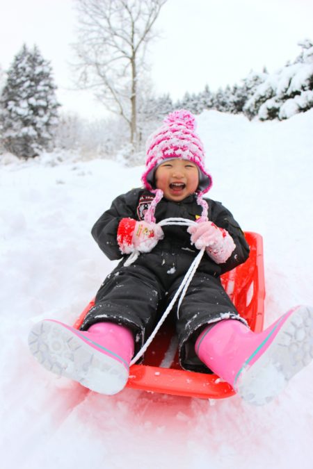 ゲレンデで遊びたい変わったソリ10選!子供が雪遊びで大喜びするグッズ | まいにちRAINBOW